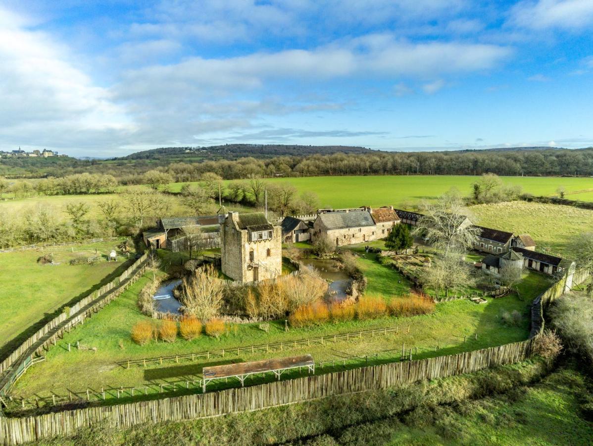 Отель Domaine De La Ferte Clairbois Sainte-Suzanne  Экстерьер фото